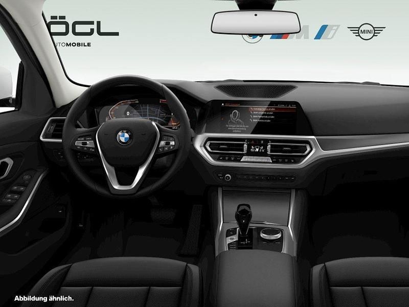 Gebraucht BMW 320 Advantage 190 PS (139 kW) 2022 Alpinweiß uni Kombi