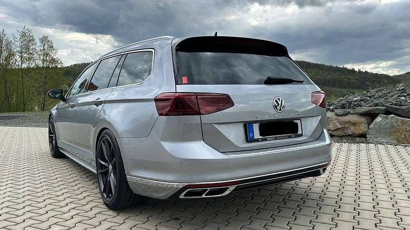Gebraucht VW Passat Elegance 190 PS (139 kW) 2019 Silber Kombi