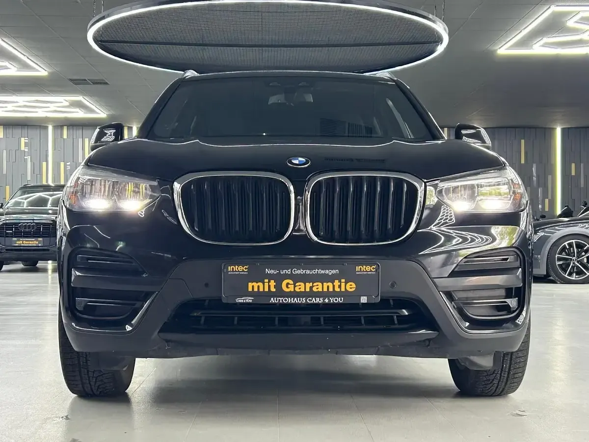 Gebraucht BMW X3 Advantage 231 PS (169 kW) 2019 Black sapphire metallic SUV