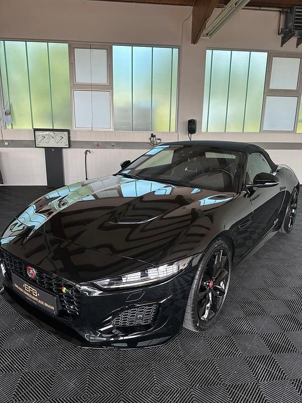 Gebraucht Jaguar F-Type 575 PS (422 kW) 2022 Schwarz Cabrio
