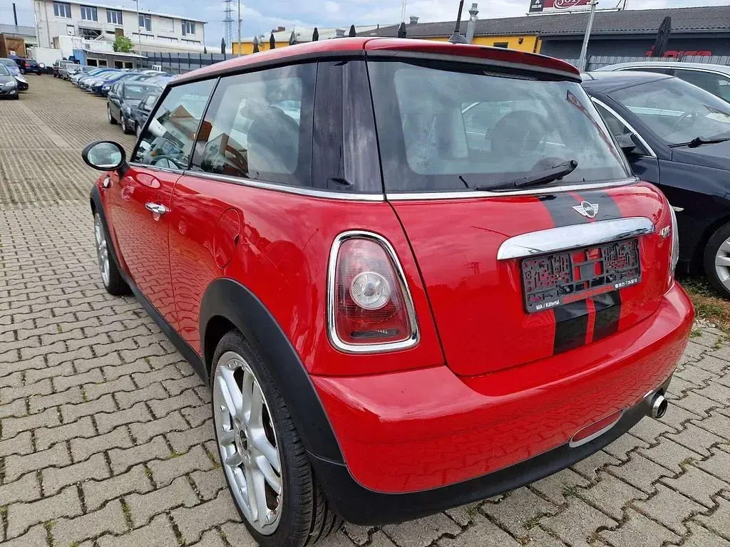 Gebraucht Mini ONE 95 PS (69 kW) 2009 Rot Kleinwagen