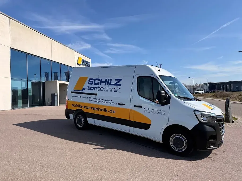 Gebraucht Renault Master 179 PS (131 kW) 2022 Weiß Van / Kleinbus