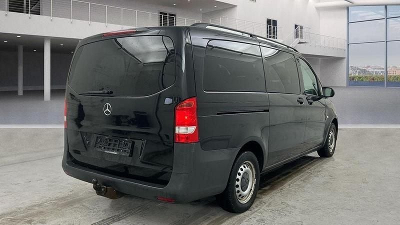 Gebraucht Mercedes Vito 163 PS (119 kW) 2017 Schwarz Van