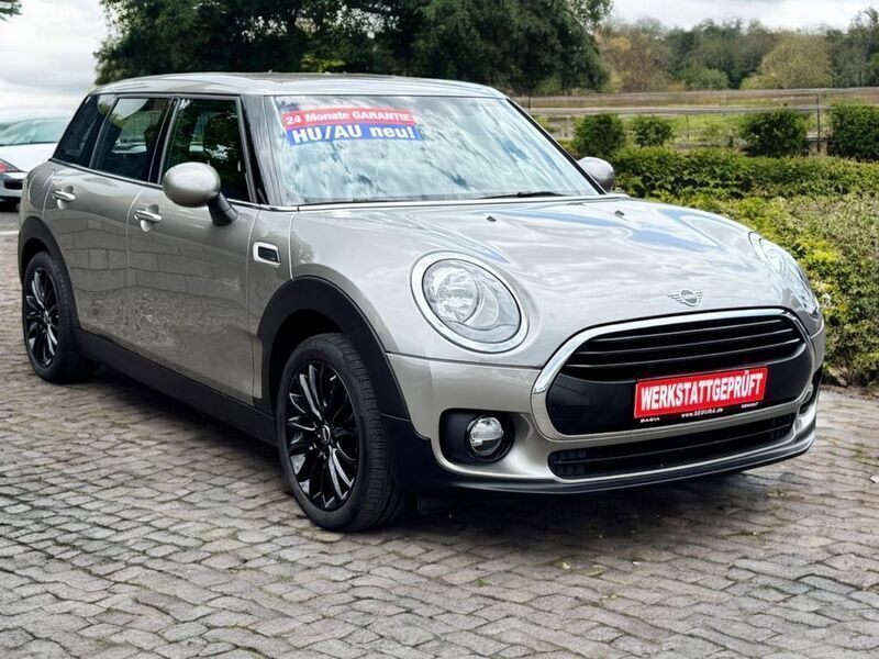 Silber Gebraucht 2018 Mini One Clubman Kombi | 11.800 € (Guter Preis) - Bild 1/4
