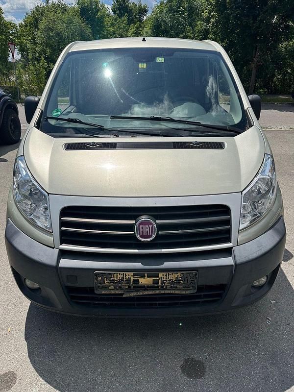 Grau Gebraucht 2014 Fiat Scudo Van / Kleinbus | 3.600 € (Superpreis) - Bild 1/4