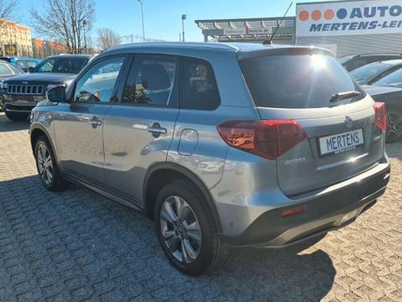Gebraucht Suzuki Vitara Comfort 140 PS (102 kW) 2019 Grau SUV