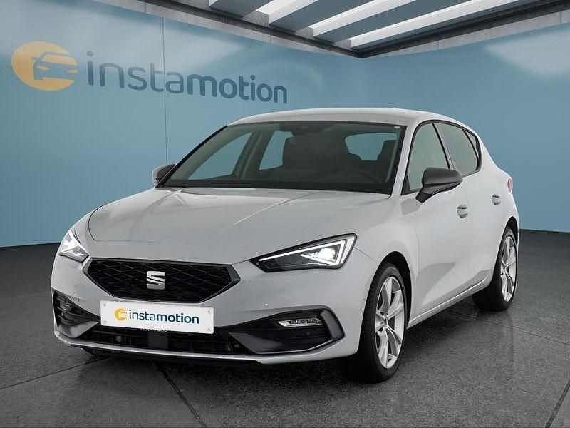 Weiß Gebraucht 2025 Seat Leon Kleinwagen | 26.699 € (Fairer Preis) - Bild 1/4
