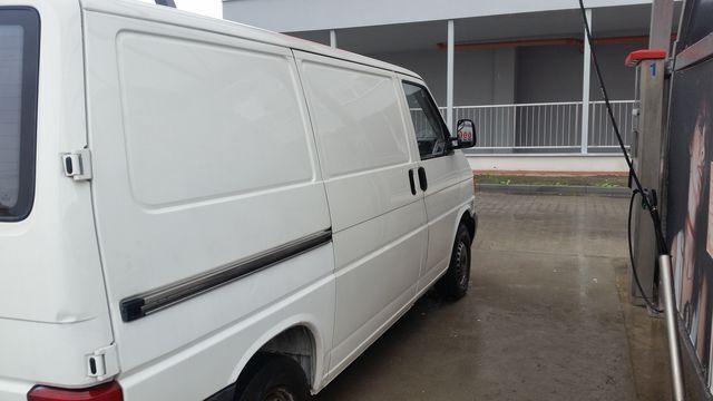 Second-hand VW T4 120 CP (88 kW) 2000 Alb Van