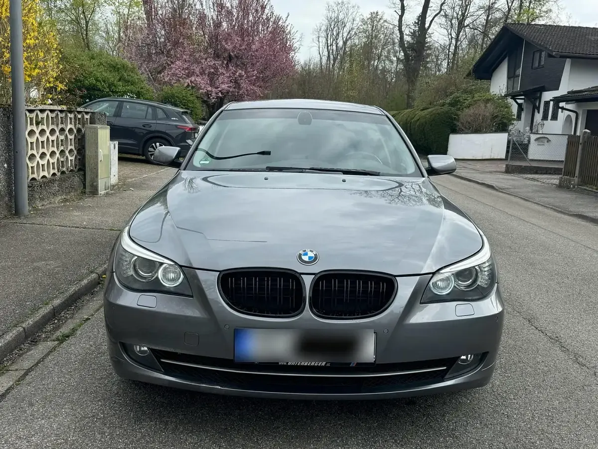Second-hand BMW 525 197 CP (144 kW) 2007 Gri Break