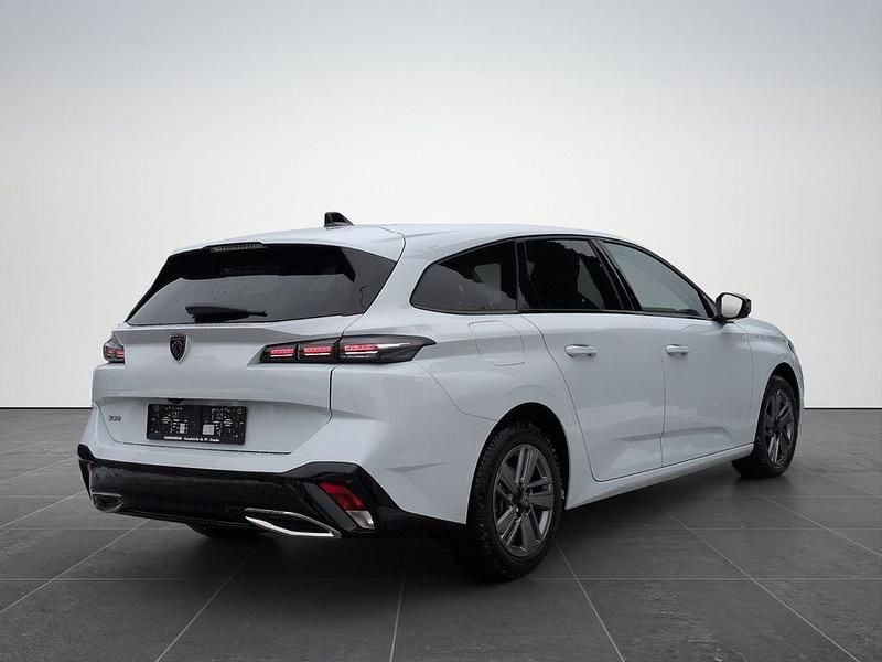 Gebraucht Peugeot 308 Allure 131 PS (96 kW) 2024 Weiß Kombi