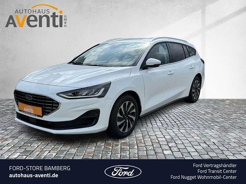 Neu Ford Focus Titanium 155 PS (114 kW) 2025 Weiß Limousine