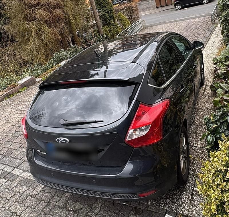 Brugt Ford Focus 140 HK (102 kW) 2012 Sort Sedan