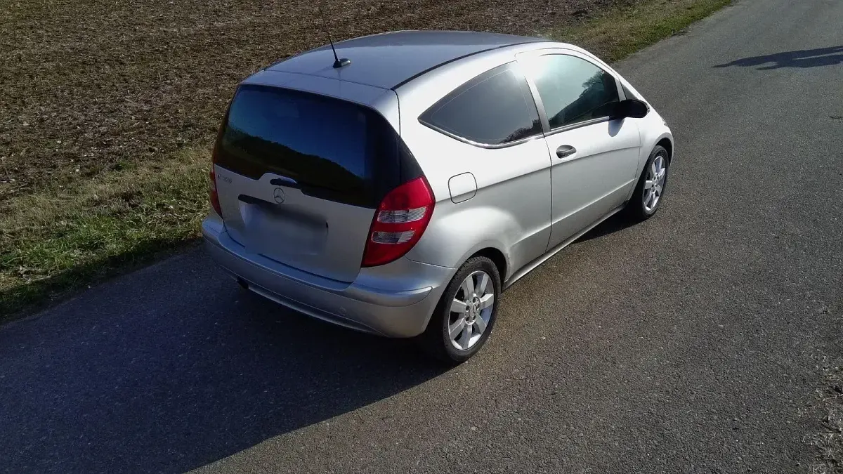 Gebraucht Mercedes A150 Classic 95 PS (69 kW) 2006 Silber Limousine
