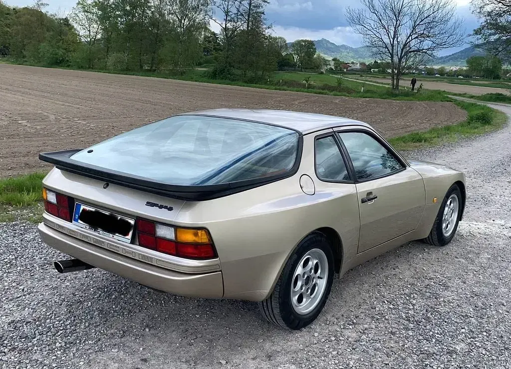 Gebraucht Porsche 944 163 PS (119 kW) 1986 Gold Coupé