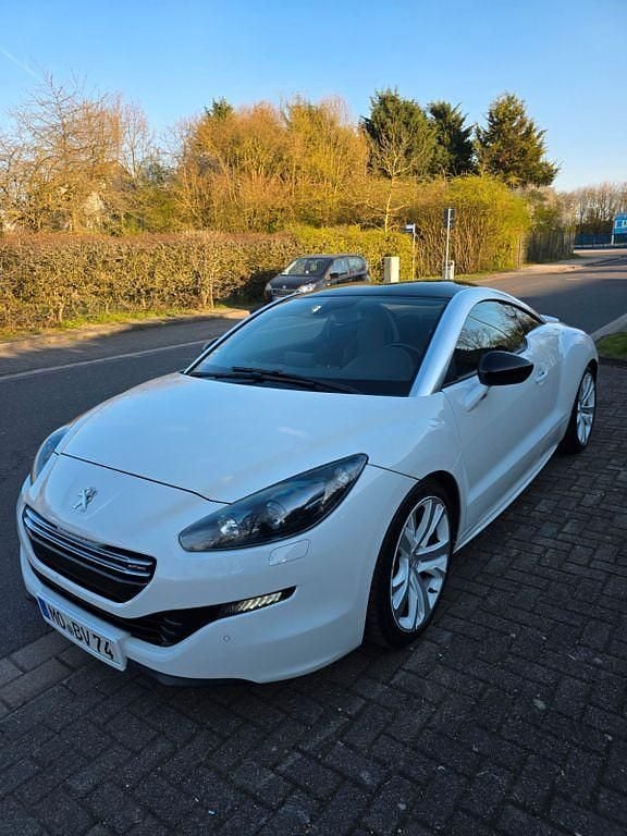 Gebraucht Peugeot RCZ GT-line 200 PS (147 kW) 2015 Weiß Coupé