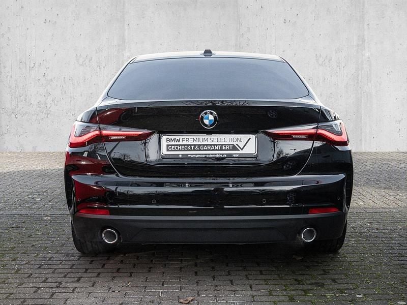 Gebraucht BMW 420 Sport Line 190 PS (139 kW) 2023 Schwarz Coupé