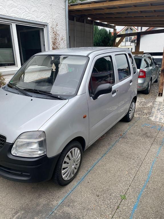 Silber Gebraucht 2002 Opel Agila Limousine | 1.100 € (Fairer Preis) - Bild 1/4