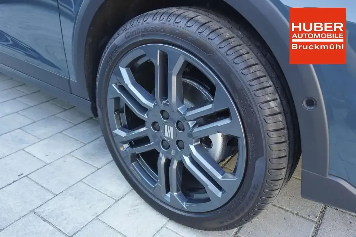Neu Seat Arona FR 116 PS (85 kW) 2026 Fjord blue / dach schwarz SUV