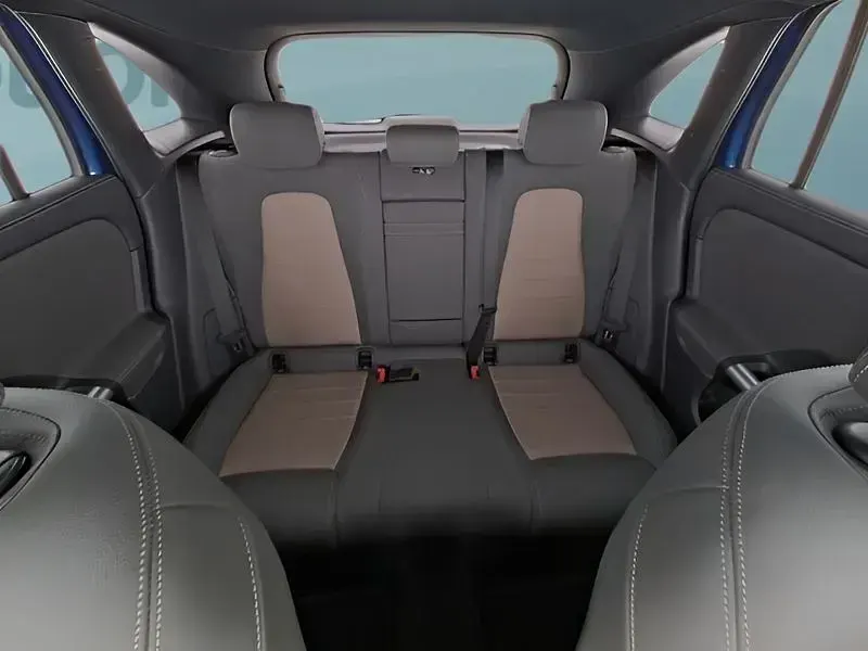 Gebraucht Mercedes EQA350 214 kW (292 PS) 2024 Blau SUV