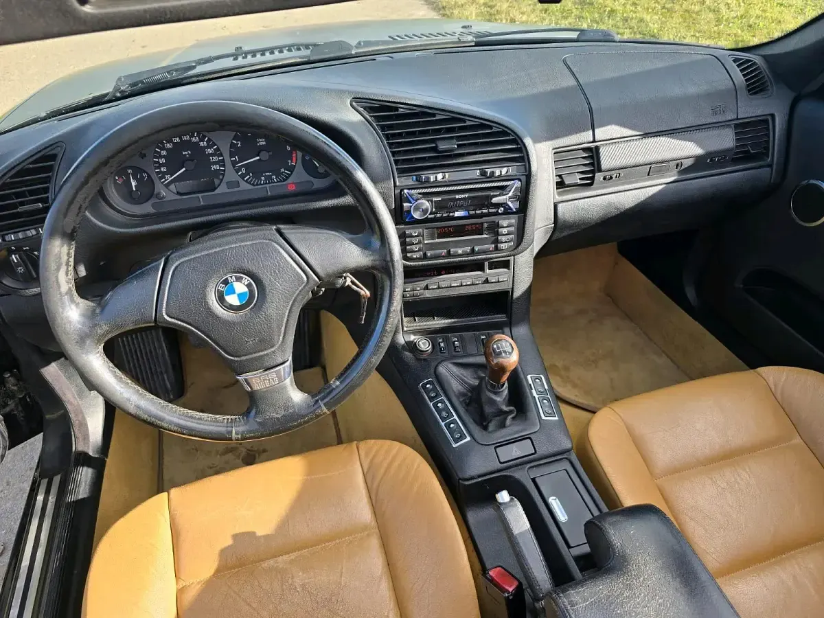Gebraucht BMW 320 Cabriolet 150 PS (110 kW) 1997 Schwarz Cabrio