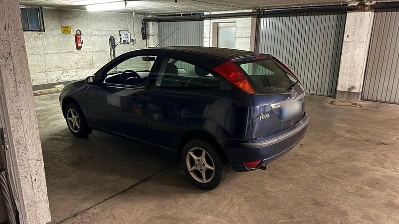 Gebraucht Ford Focus 75 PS (55 kW) 2003 Blau Coupé