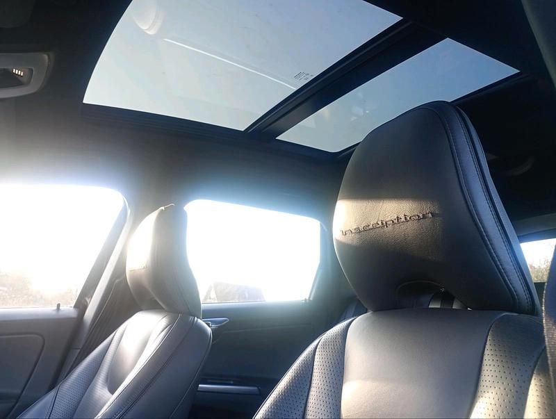 Gebraucht Volvo XC60 196 PS (144 kW) 2012 Schwarz SUV