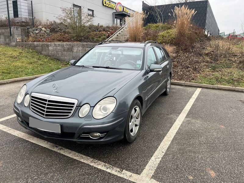 Gebraucht Mercedes E280 Avantgarde 231 PS (169 kW) 2007 Grau Kombi