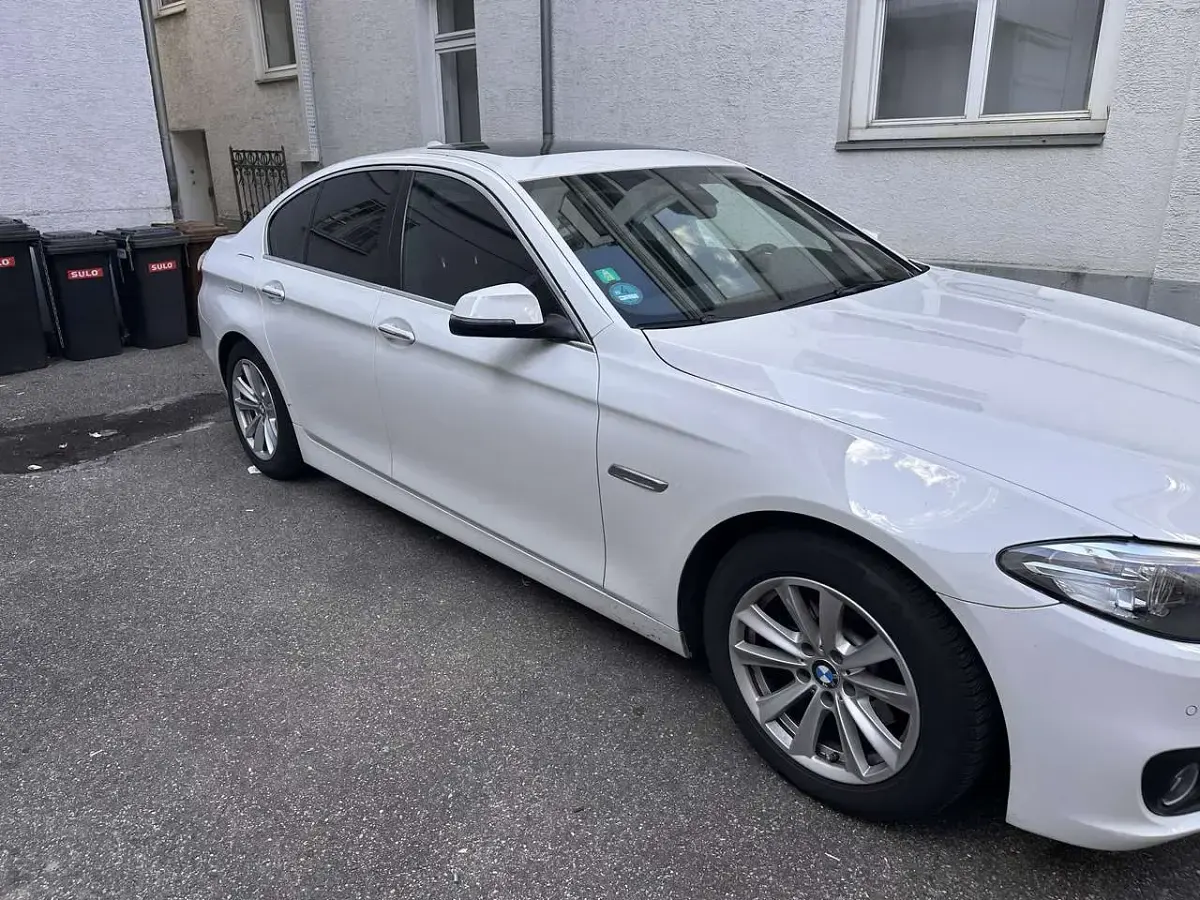 Gebraucht BMW 520 184 PS (135 kW) 2014 Limousine