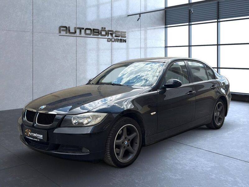 Schwarz Gebraucht 2006 BMW 318 Sport Line Limousine | 2.999 € (Guter Preis) - Bild 1/4