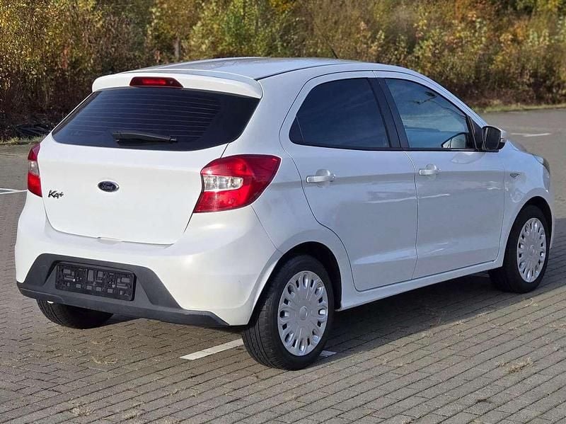 Gebraucht Ford Ka 71 PS (52 kW) 2018 Weiß Limousine