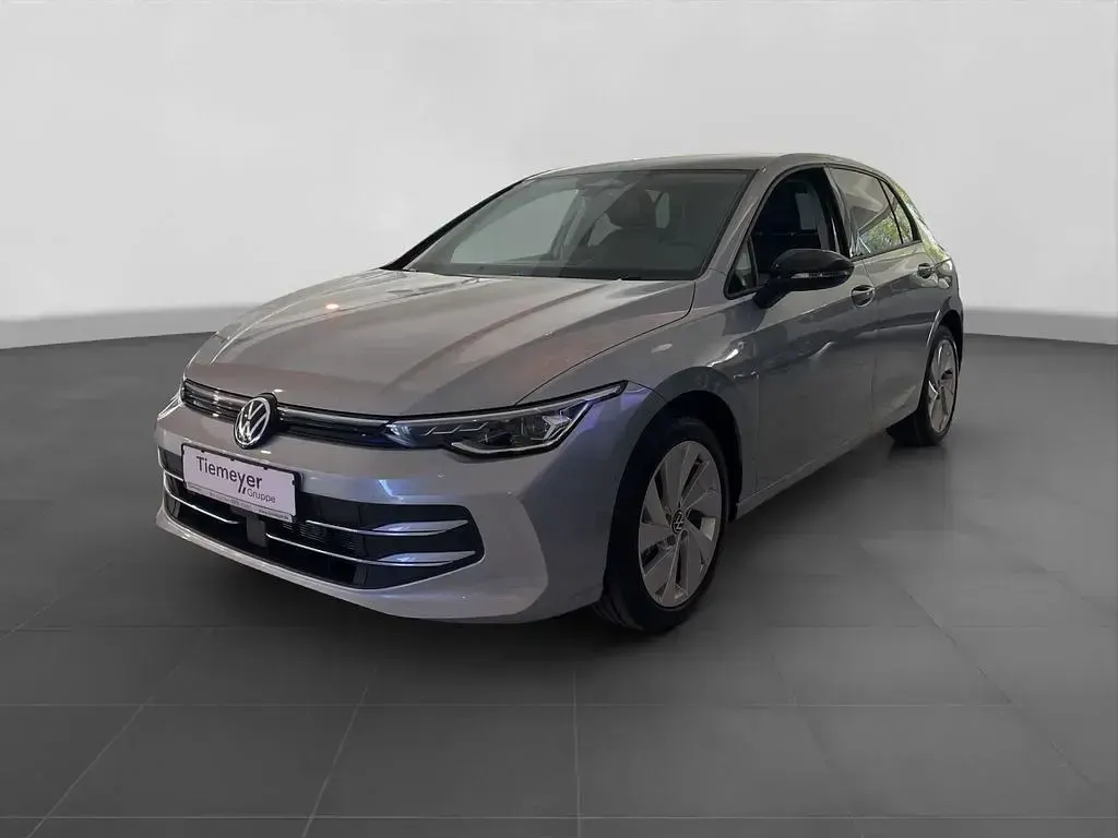 Neu VW Golf VIII Life 150 PS (110 kW) 2026 Silber Limousine