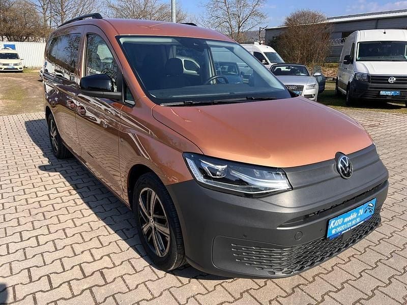 Gebraucht VW Caddy Maxi California 122 PS (89 kW) 2022 Braun Van / Kleinbus
