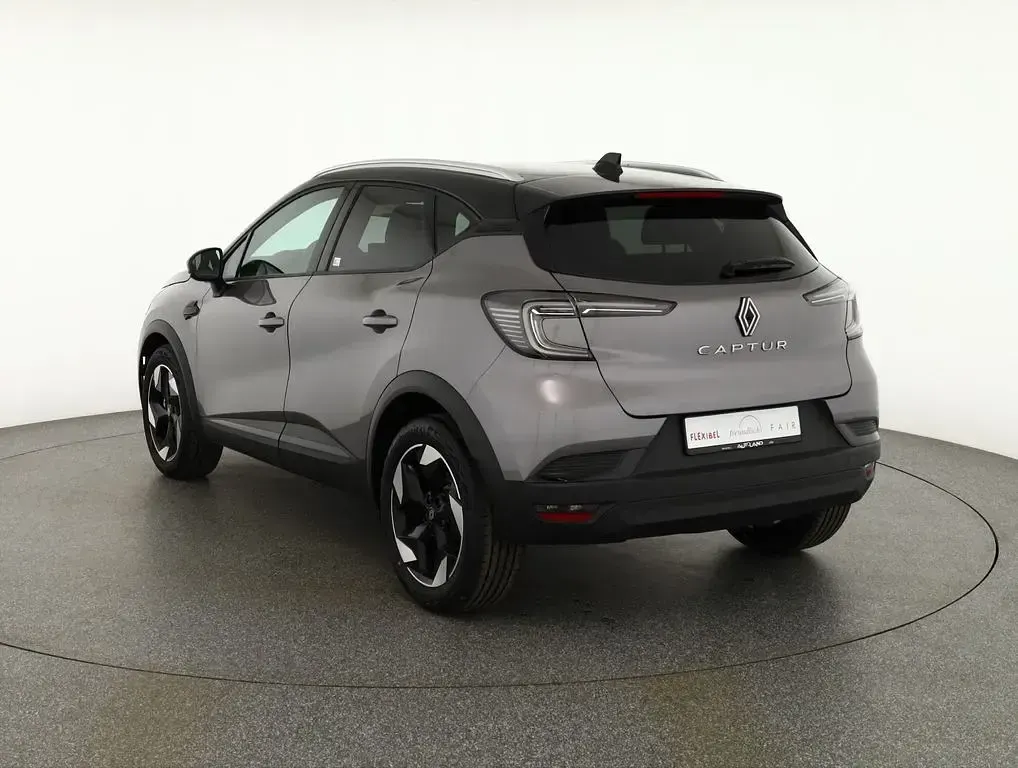Ny Renault Captur Techno 140 HK (102 kW) 2025 Grå SUV
