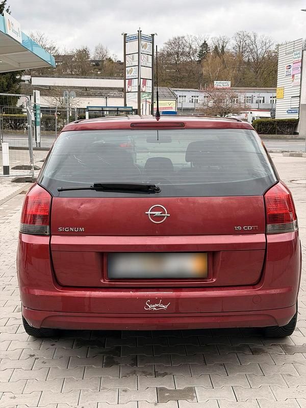Gebraucht Opel Signum 150 PS (110 kW) 2007 Rot Kleinwagen