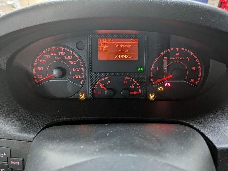 Gebraucht Opel Movano 165 PS (121 kW) 2024 Weiß Van