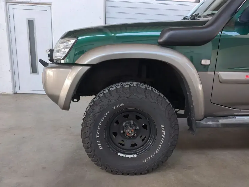 Gebraucht Nissan Patrol 158 PS (116 kW) 2003 Grün SUV