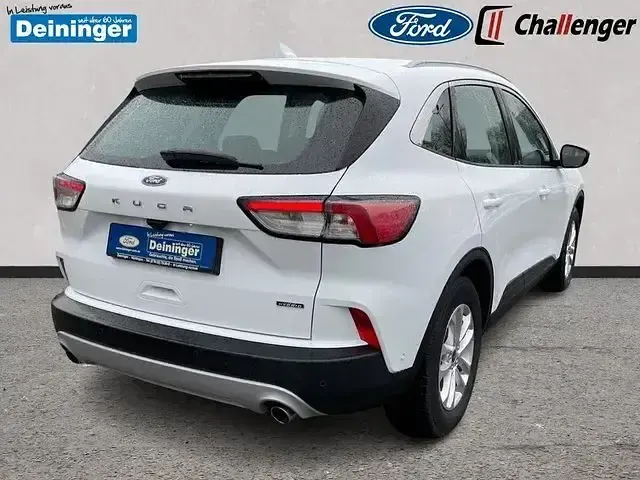 Gebraucht Ford Kuga Titanium 224 PS (164 kW) 2021 Frostweiß SUV
