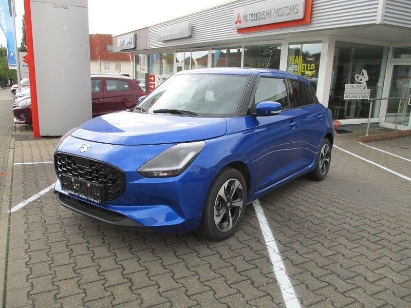 Blau Gebraucht 2024 Suzuki Swift Comfort+ Limousine | 19.250 € (Etwas zu teuer) - Bild 1/4