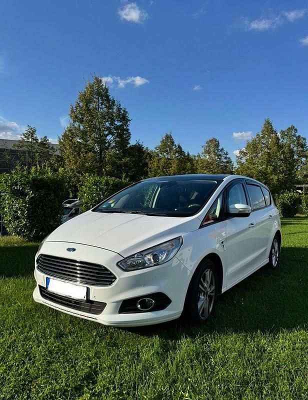 Gebraucht Ford S-MAX S 150 PS (110 kW) 2016 Weiß Van / Kleinbus