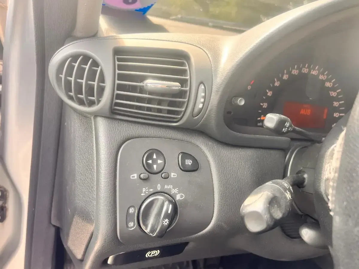 Gebraucht Mercedes C200 163 PS (119 kW) 2004 Silber Kombi