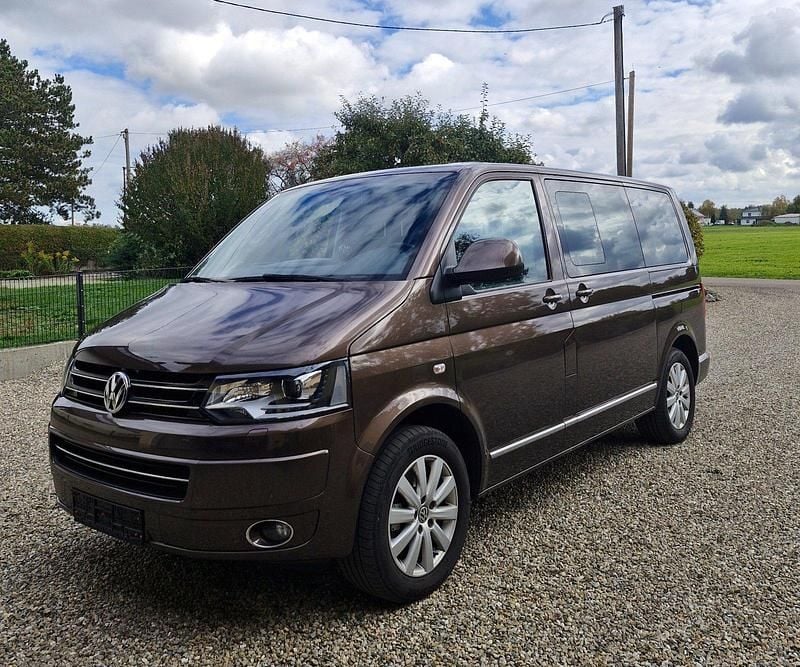 Braun Gebraucht 2013 VW T5 Highline Van | 23.900 € (Superpreis) - Bild 1/4