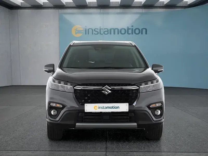 Gebraucht Suzuki SX4 S-Cross 129 PS (94 kW) 2024 Grau SUV