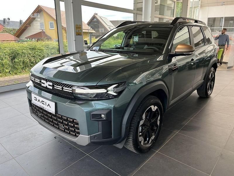 Zedergrün Neu 2025 Dacia Bigster Extreme SUV | 34.420 € (Fairer Preis) - Bild 1/4