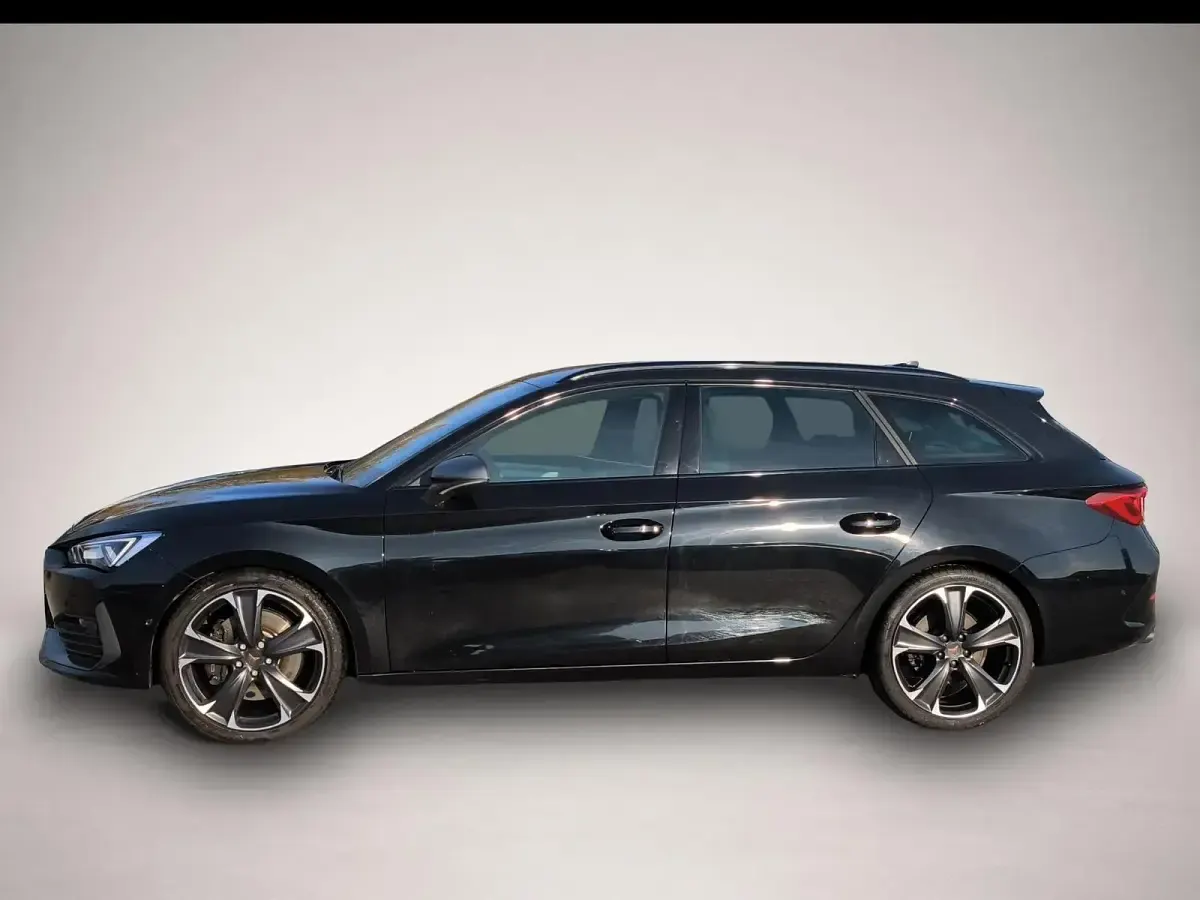 Gebraucht Cupra Leon VZ 300 PS (220 kW) 2023 Manufacturer