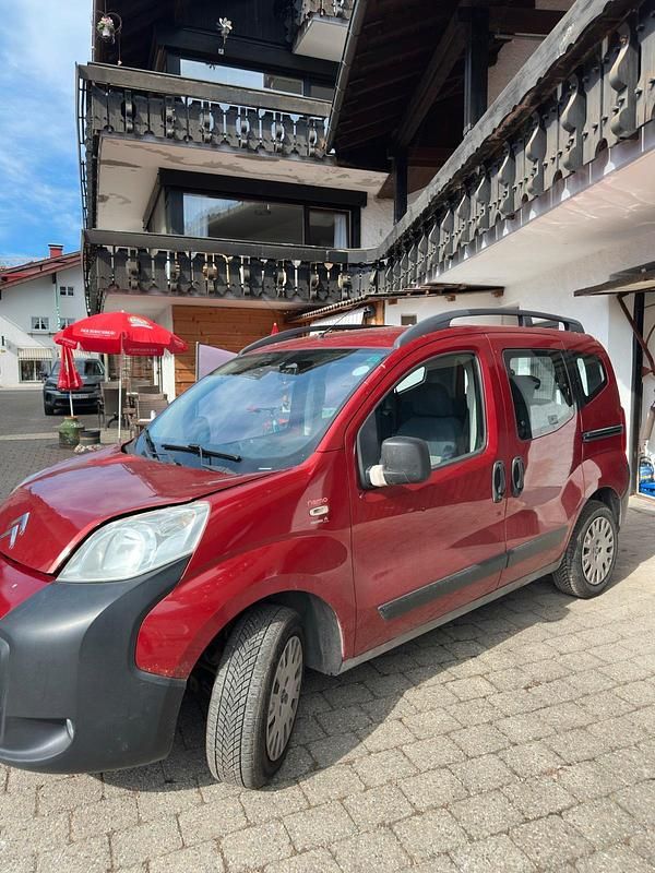 Gebraucht Citroën Nemo 65 PS (47 kW) 2010 Rot Van / Kleinbus