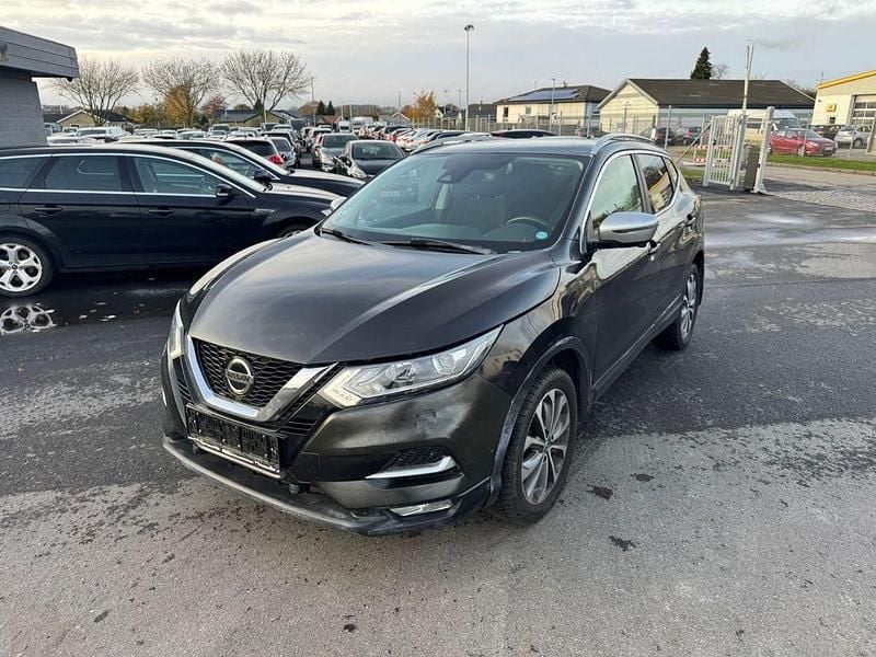 Schwarz Gebraucht 2018 Nissan Qashqai N-Connecta SUV | 10.000 € (Guter Preis) - Bild 1/4