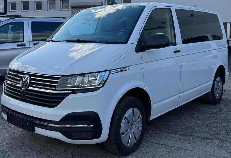 Weiß Gebraucht 2022 VW Caravelle Van / Kleinbus | 35.900 € (Guter Preis) - Bild 1/4