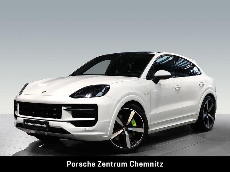 Weiß Gebraucht 2024 Porsche Cayenne S E-Hybrid SUV | 119.870 € (Etwas zu teuer) - Bild 1/4
