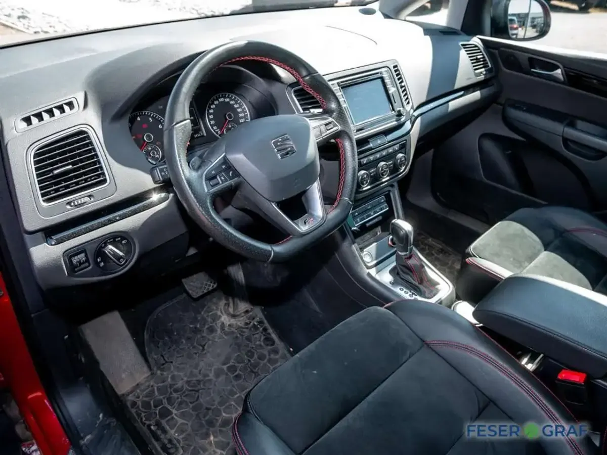 Gebraucht Seat Alhambra FR 150 PS (110 kW) 2022 Romance rot metallic Van / Kleinbus