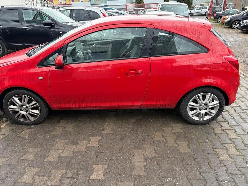 Gebraucht Opel Corsa 101 PS (74 kW) 2010 Rot Kleinwagen